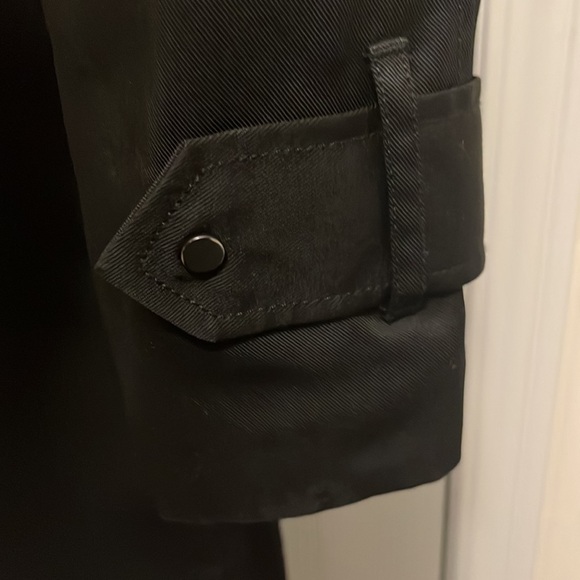 Aritzia Babaton Trench Coat NWOT - Picture 4 of 7